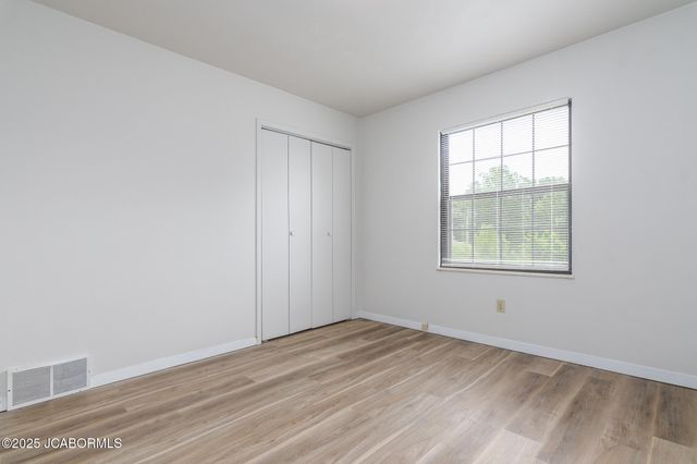 5401 COLLIER LANE, Jefferson City, MO 65109