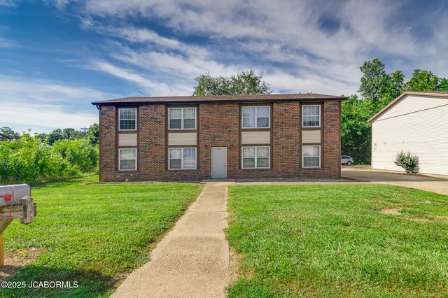 5401 COLLIER LANE, Jefferson City, MO 65109