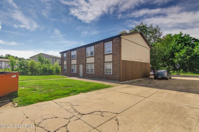 5401 COLLIER LANE, Jefferson City, MO 65109