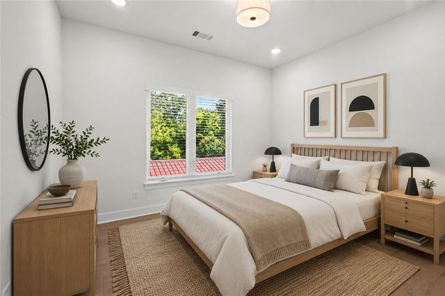 1448 NW Bella Vista Road, Bentonville, AR 72712