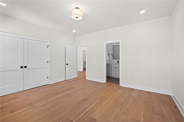 1448 NW Bella Vista Road, Bentonville, AR 72712