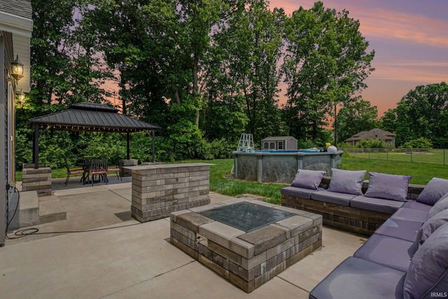 54098 Starner Avenue, Elkhart, IN 46514