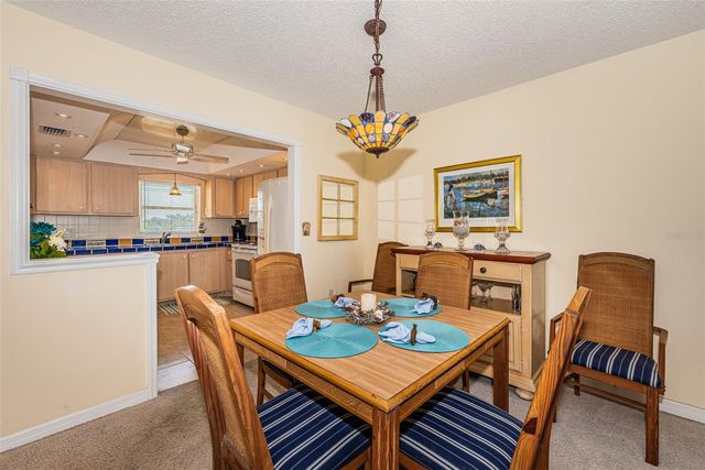 4750 COVE CIRCLE 303, St Petersburg, FL 33708