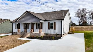 109 Demombreum Circle, Shelbyville, TN 37160
