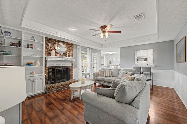 3501 Jasmine Trail, Arlington, TX 76017