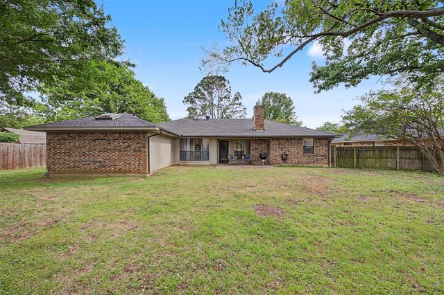 3501 Jasmine Trail, Arlington, TX 76017