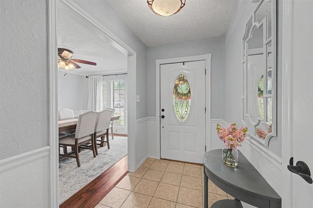 3501 Jasmine Trail, Arlington, TX 76017