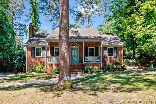 304 Woodcrest Road, Fayetteville, NC 28305