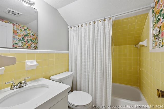 304 Woodcrest Road, Fayetteville, NC 28305