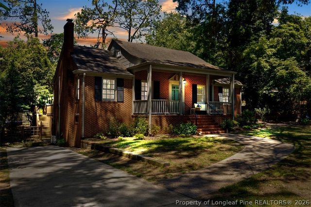 304 Woodcrest Road, Fayetteville, NC 28305