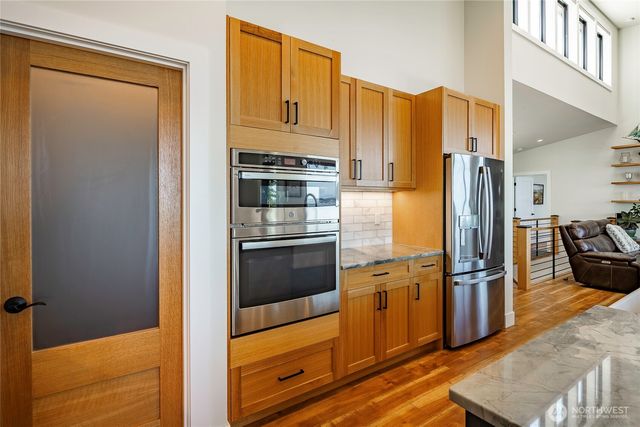 5442 Goldfinch Way, Blaine, WA 98230