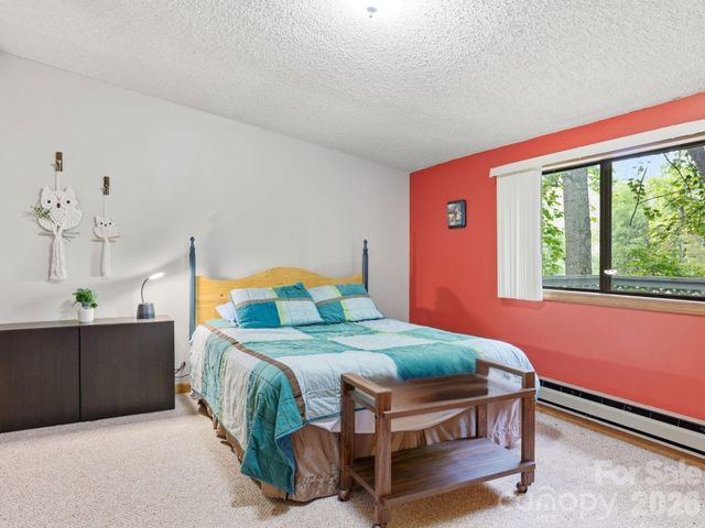 50 Gail Drive, Maggie Valley, NC 28751