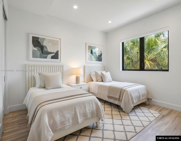 332 Balboa Street, Hollywood, FL 33019