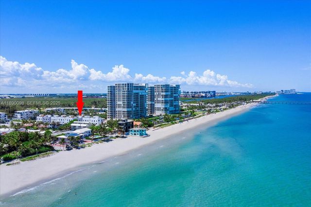 332 Balboa Street, Hollywood, FL 33019