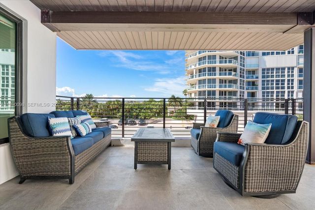 332 Balboa Street, Hollywood, FL 33019