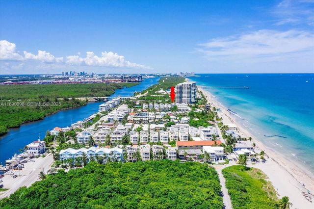 332 Balboa Street, Hollywood, FL 33019