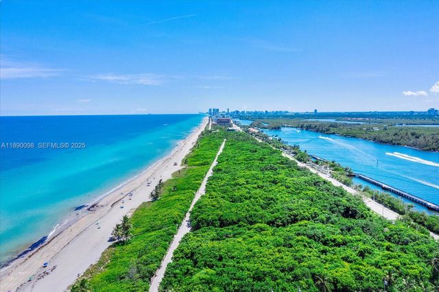 332 Balboa Street, Hollywood, FL 33019