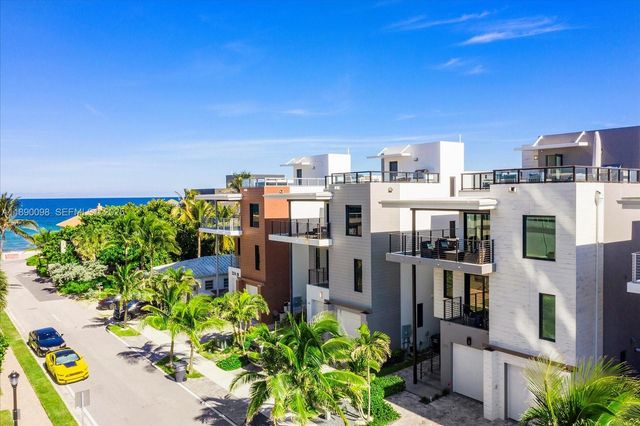 332 Balboa Street, Hollywood, FL 33019