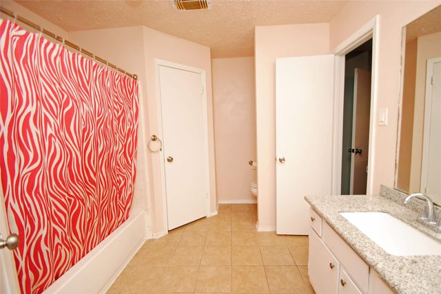 4402 Falcon Meadow Drive, Katy, TX 77449