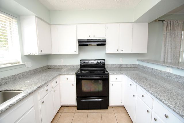 4402 Falcon Meadow Drive, Katy, TX 77449