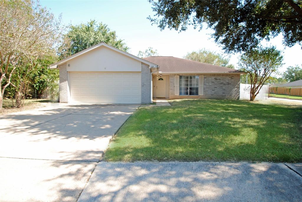 4402 Falcon Meadow Drive, Katy, TX 77449