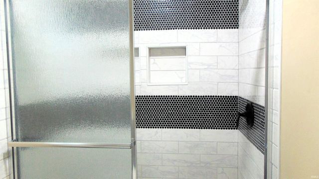 114 E Mill Street, Oakland City, IN 47660