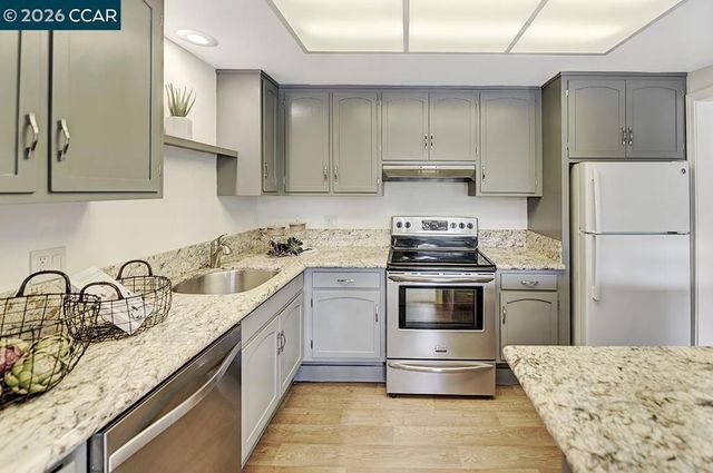 1208 Rockledge Ln 3, Walnut Creek, CA 94595