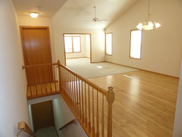 607 Malvern Hill Dr, Madison, WI 53718