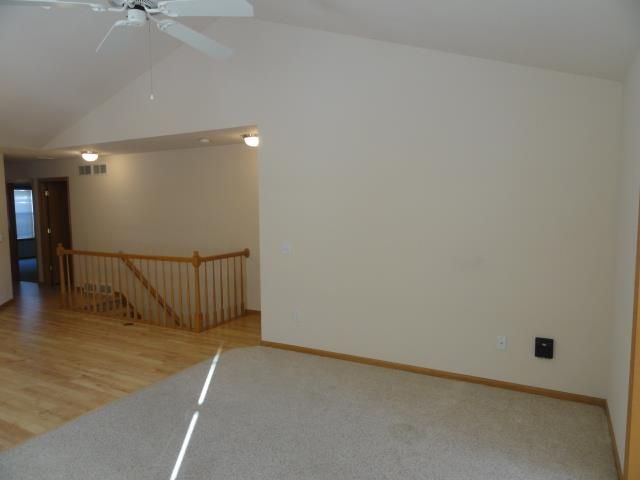 607 Malvern Hill Dr, Madison, WI 53718