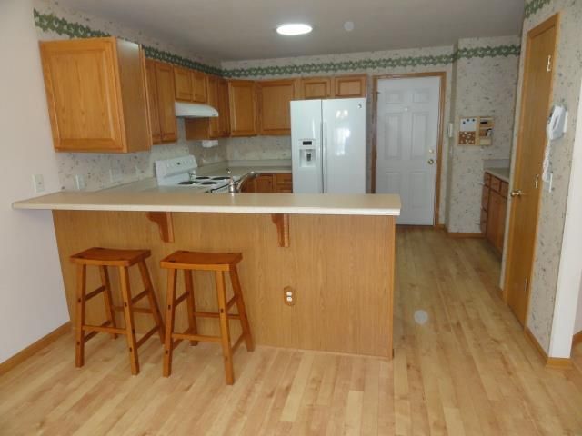 607 Malvern Hill Dr, Madison, WI 53718