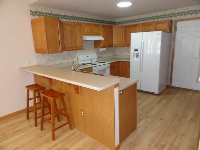 607 Malvern Hill Dr, Madison, WI 53718