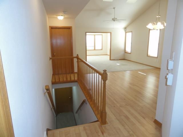 607 Malvern Hill Dr, Madison, WI 53718