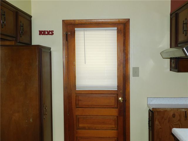 1207 W Crawford, Connellsville, PA 15425