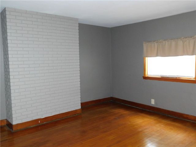 1207 W Crawford, Connellsville, PA 15425