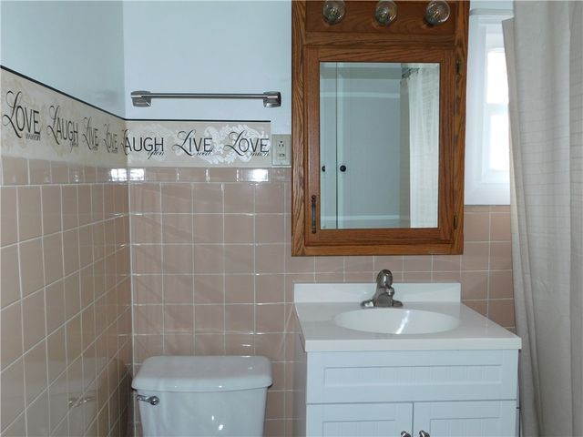 1207 W Crawford, Connellsville, PA 15425