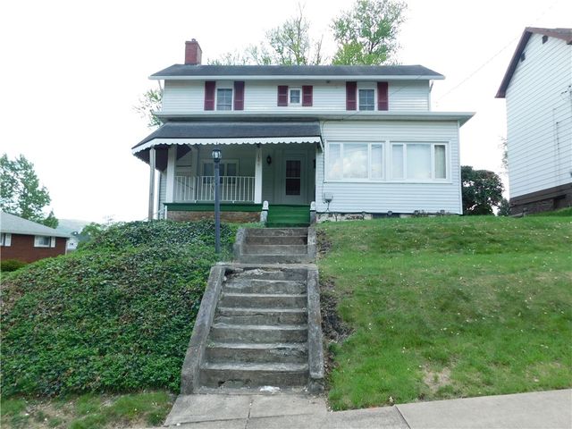 1207 W Crawford, Connellsville, PA 15425