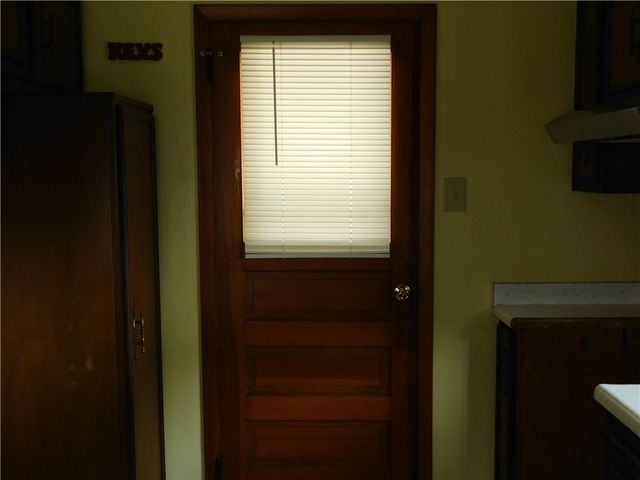 1207 W Crawford, Connellsville, PA 15425