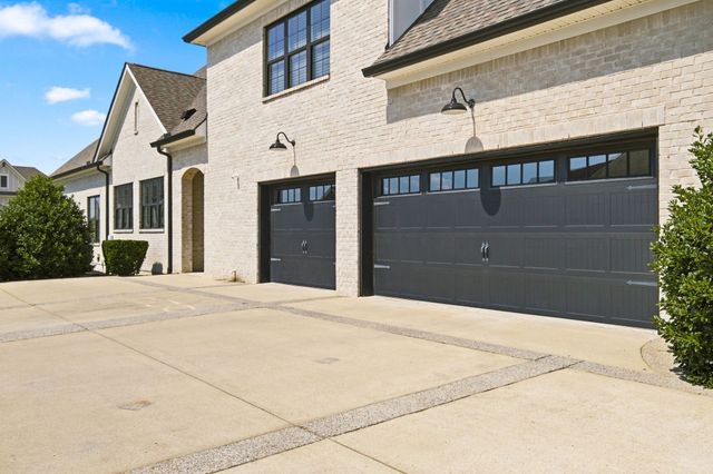 144 Telfair Ln, Nolensville, TN 37135