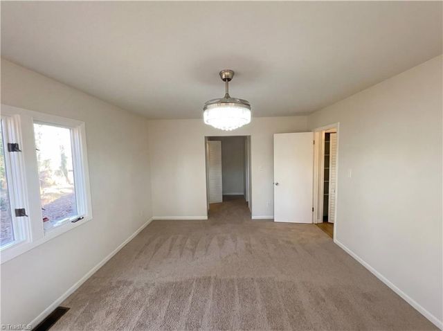 3601 Yanceyville Street, Greensboro, NC 27405