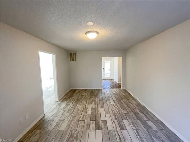 3601 Yanceyville Street, Greensboro, NC 27405