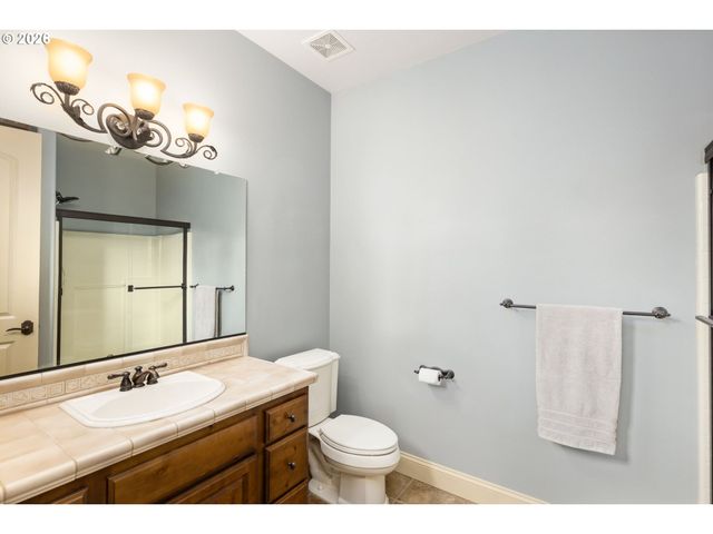 10329 Se REGINA Ct, Happy Valley, OR 97086