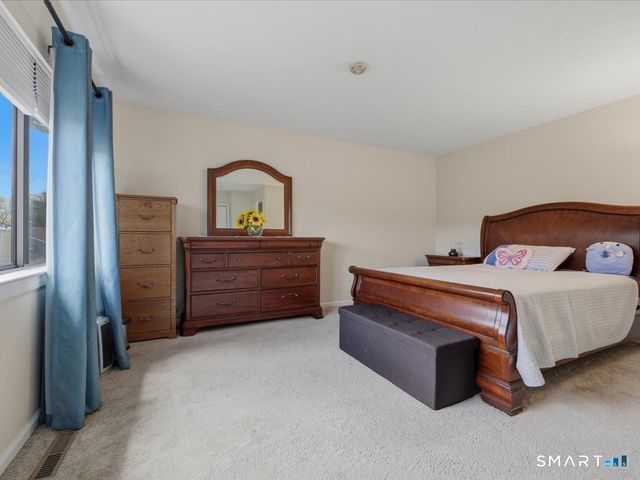 358 Monticello Drive 358, Branford, CT 06405