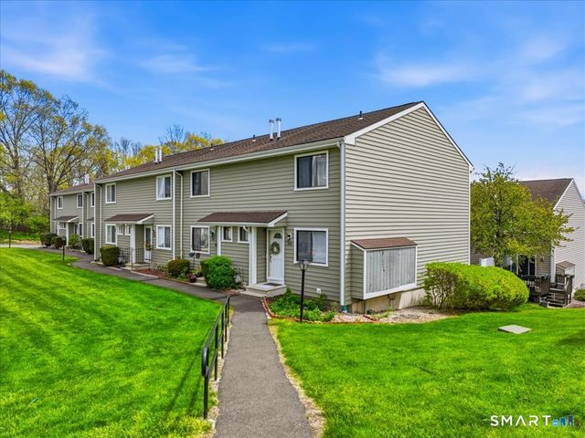 358 Monticello Drive 358, Branford, CT 06405
