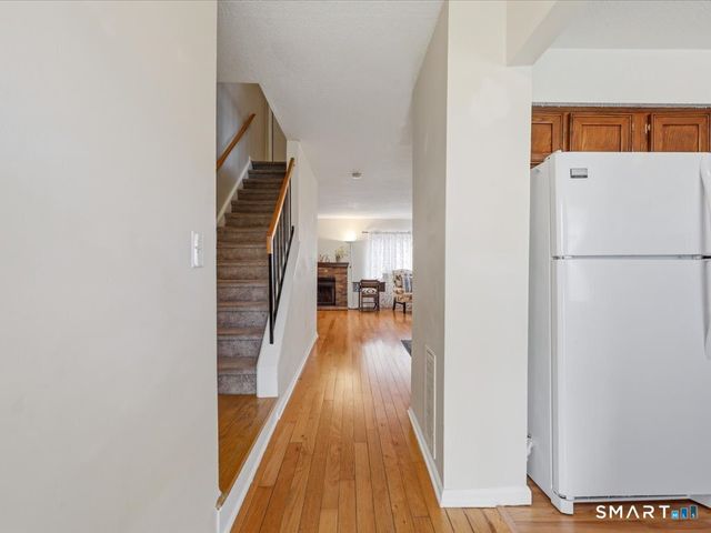 358 Monticello Drive 358, Branford, CT 06405