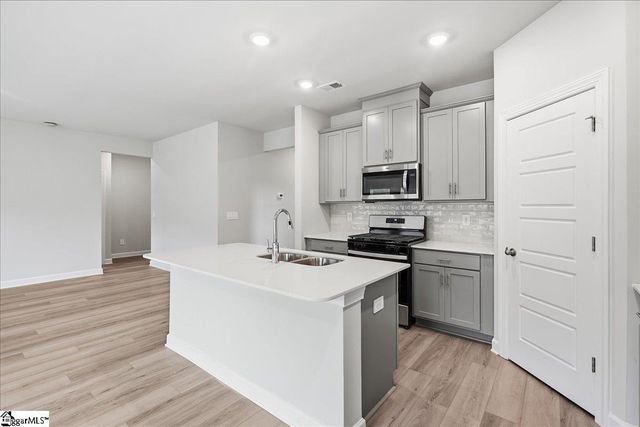 1513 Switchback Circle, Moore, SC 29369
