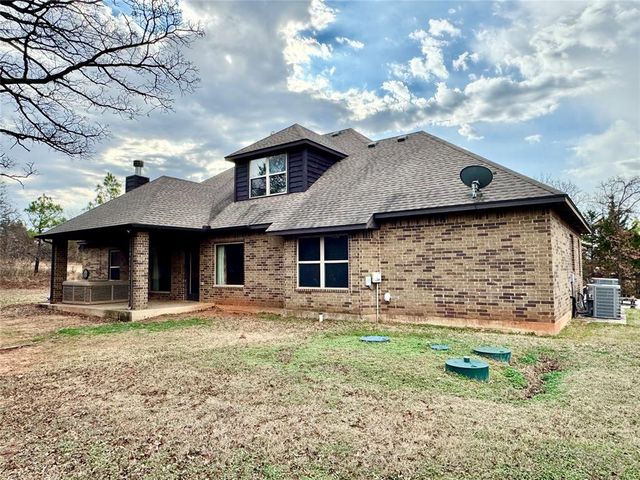 22422 Flying Hawk Trail, Luther, OK 73054