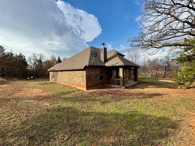 22422 Flying Hawk Trail, Luther, OK 73054