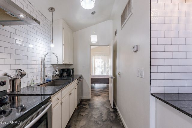 2309 S College Avenue 2, Tempe, AZ 85282