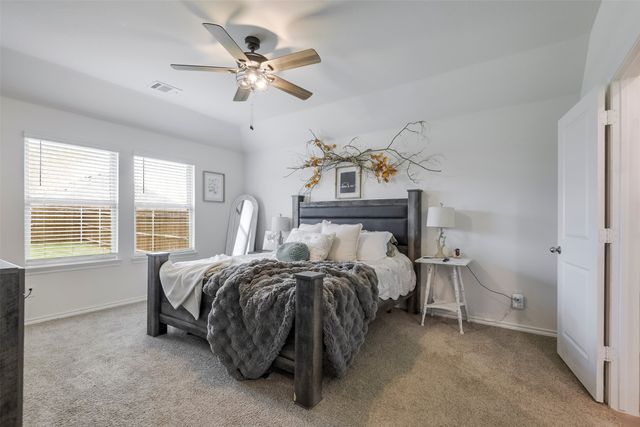 1110 Baldwin Lane, Ennis, TX 75119