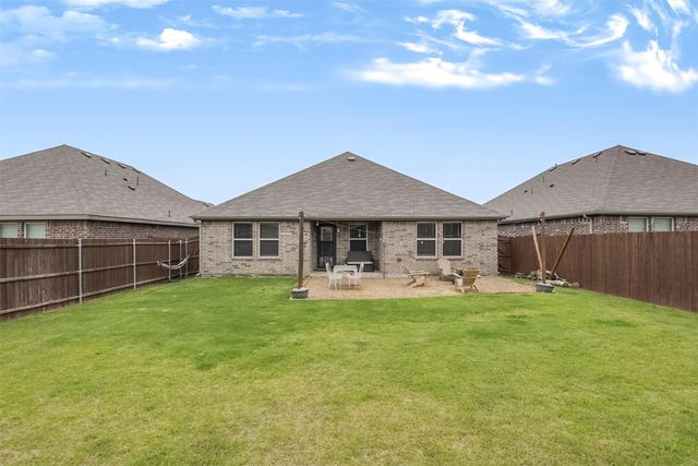 1110 Baldwin Lane, Ennis, TX 75119